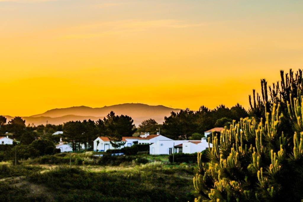 Mayla Surf House Villa Aljezur Exterior photo